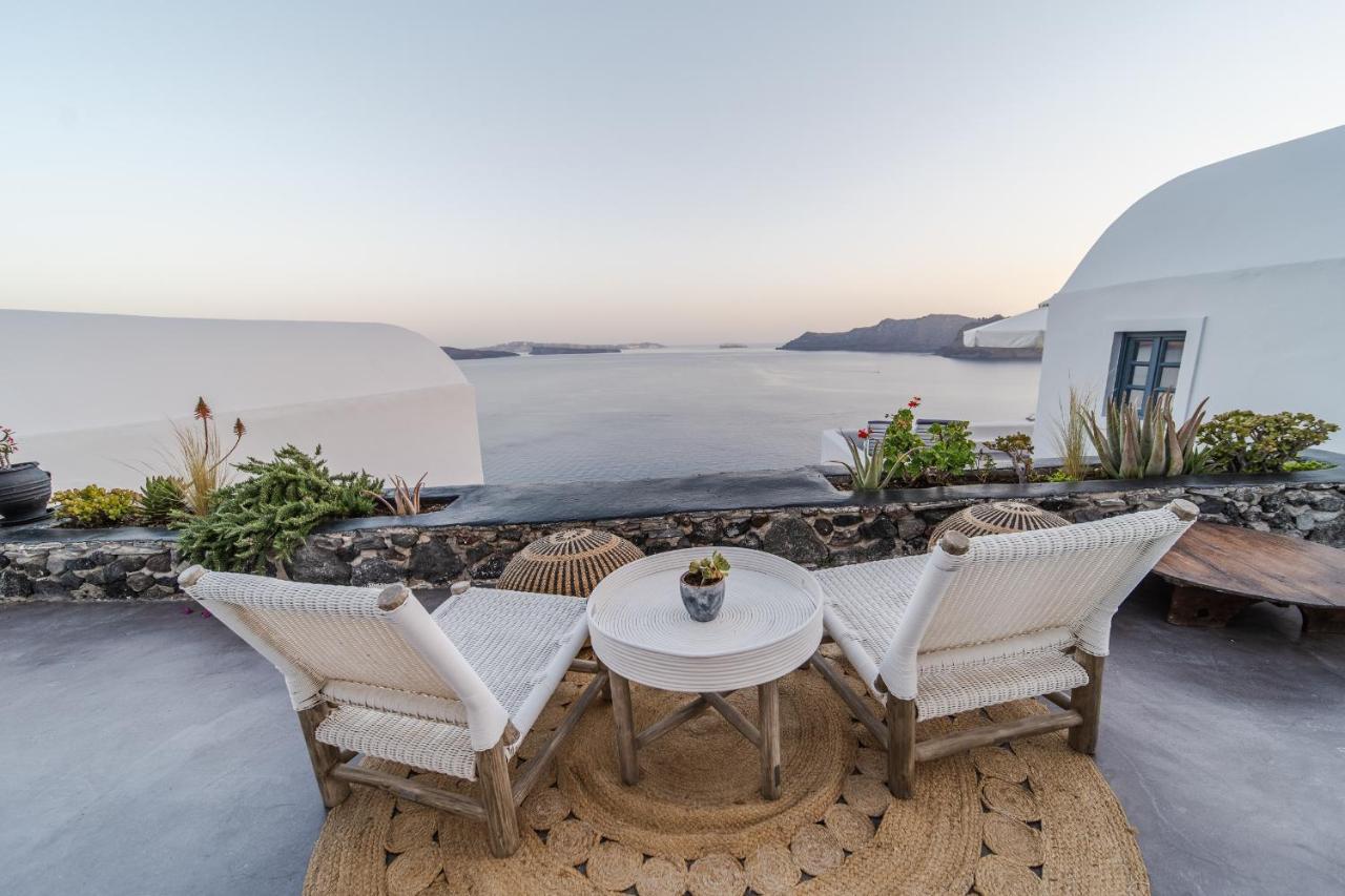 Nostos Apartments Oia  Exterior photo
