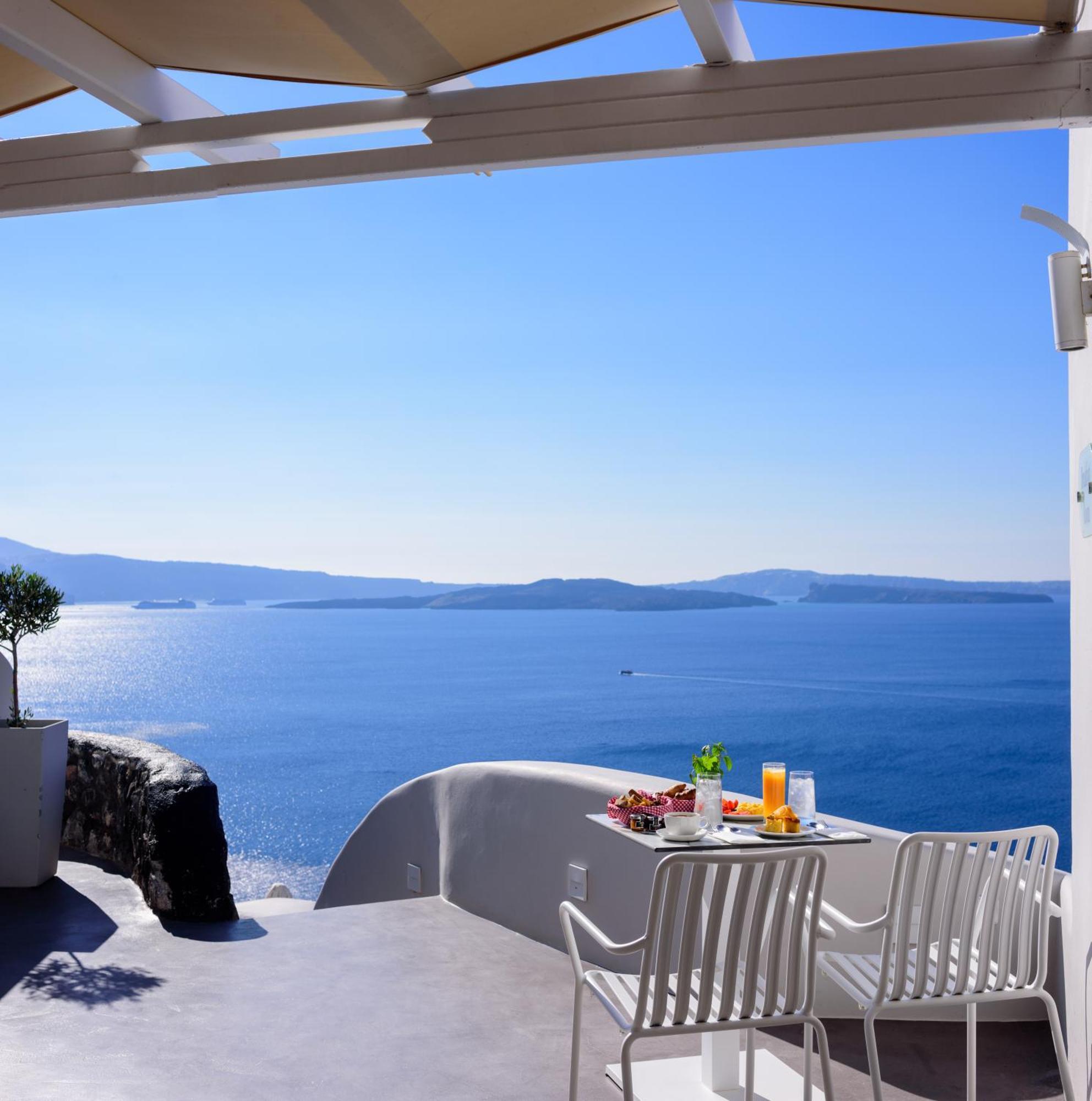 Nostos Apartments Oia  Exterior photo