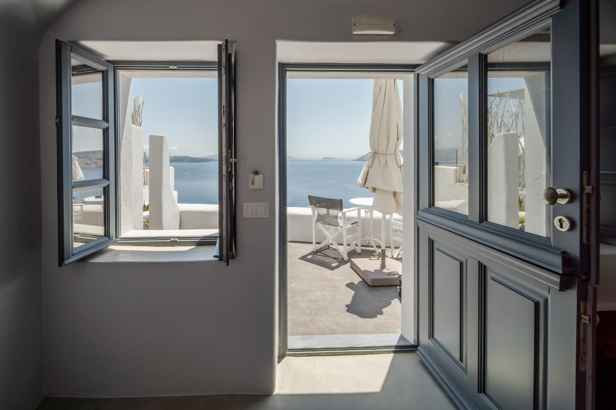 Nostos Apartments Oia  Exterior photo