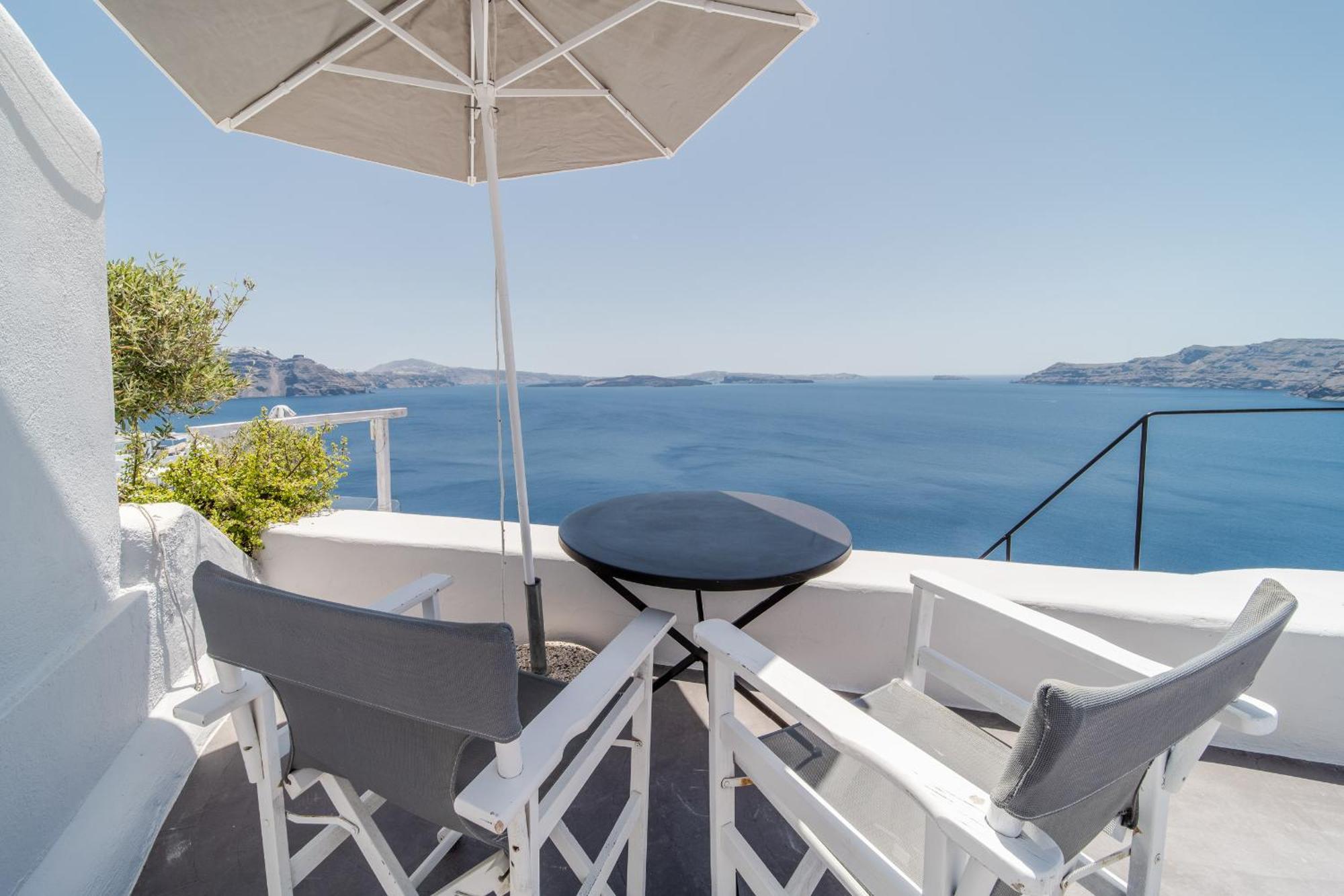 Nostos Apartments Oia  Exterior photo