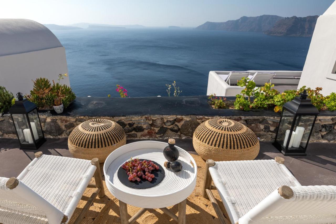Nostos Apartments Oia  Exterior photo